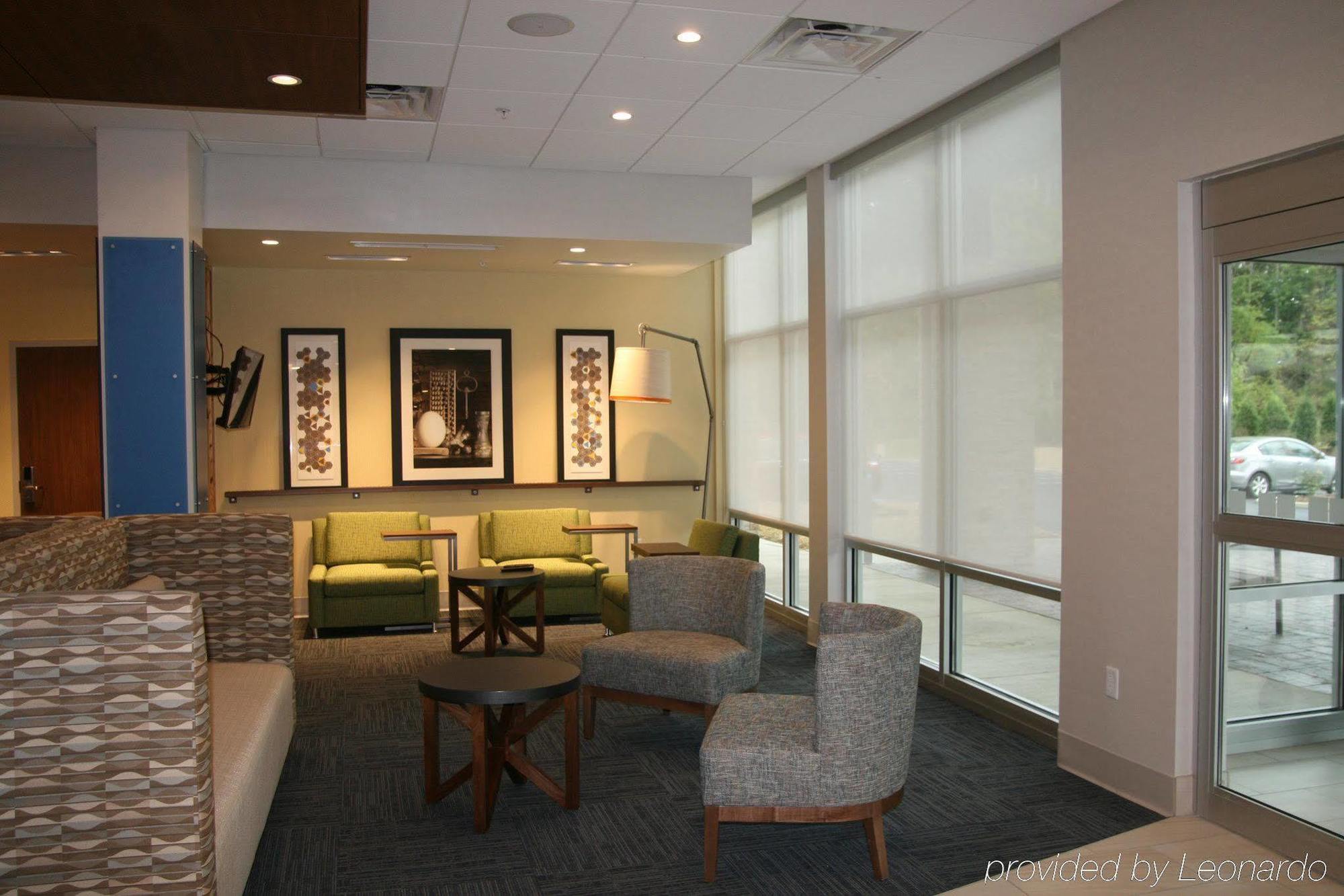 Holiday Inn Express & Suites New Castle By Ihg Exterior photo
